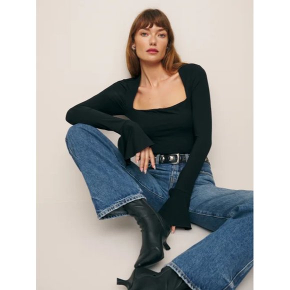 NWOT Reformation Lucca Knit Top in Black Long Sleeves Stretchy - Picture 1 of 5